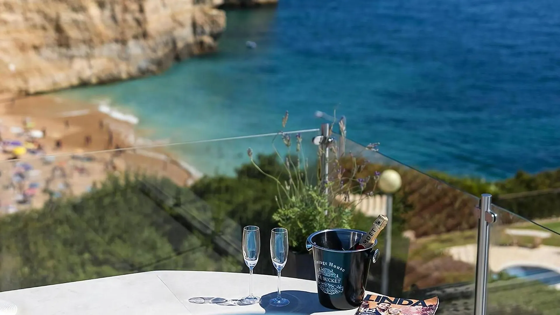 Stylish Modern Carvoeiro Villa 2 Bedrooms Villa Benagil Stunning Views Roof Terrace With Private Heated Pool Algarve Lagoa  Portugal