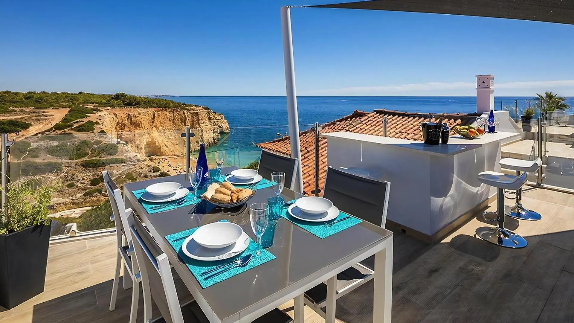 Stylish Modern Carvoeiro Villa 2 Bedrooms Villa Benagil Stunning Views Roof Terrace With Private Heated Pool Algarve Lagoa